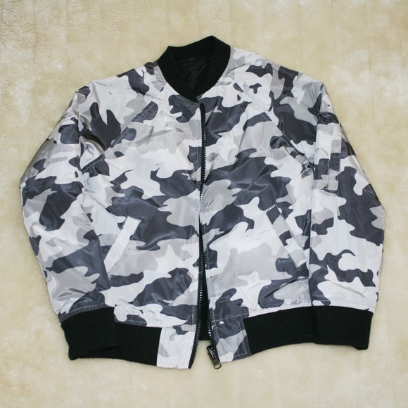 Mossimo Reversible Camo Bomber Jacket 
